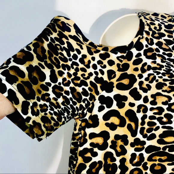 New.!Orange Kiss Blouse Cold Shoulder Animal Print - Picture 3 of 8